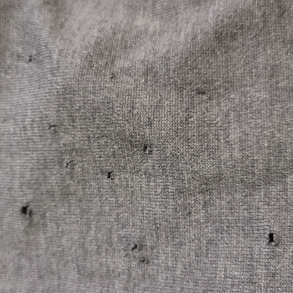 **SOLD➡️FENDI ROMA BLACK AND GRAY REVERSIBLE WOOL SCARF - Picture 7 of 8